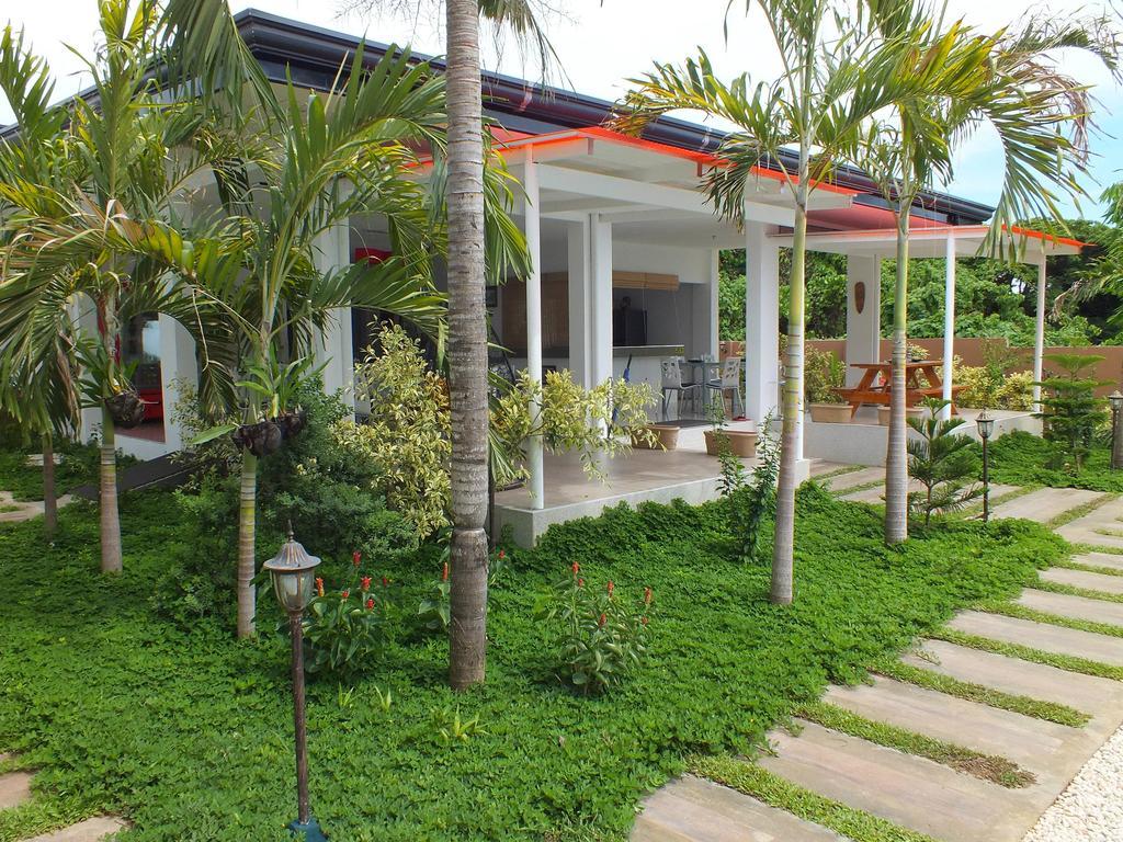 Paboreal Boutique Hotel Puerto Princesa Bagian luar foto