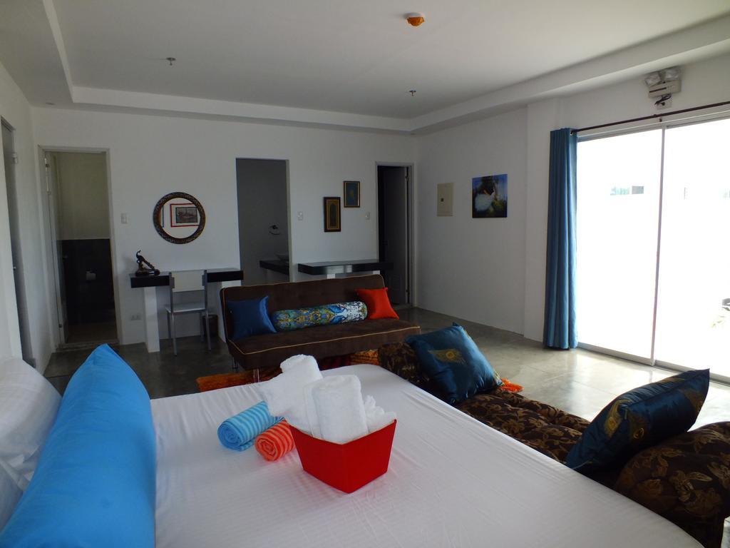 Paboreal Boutique Hotel Puerto Princesa Bagian luar foto