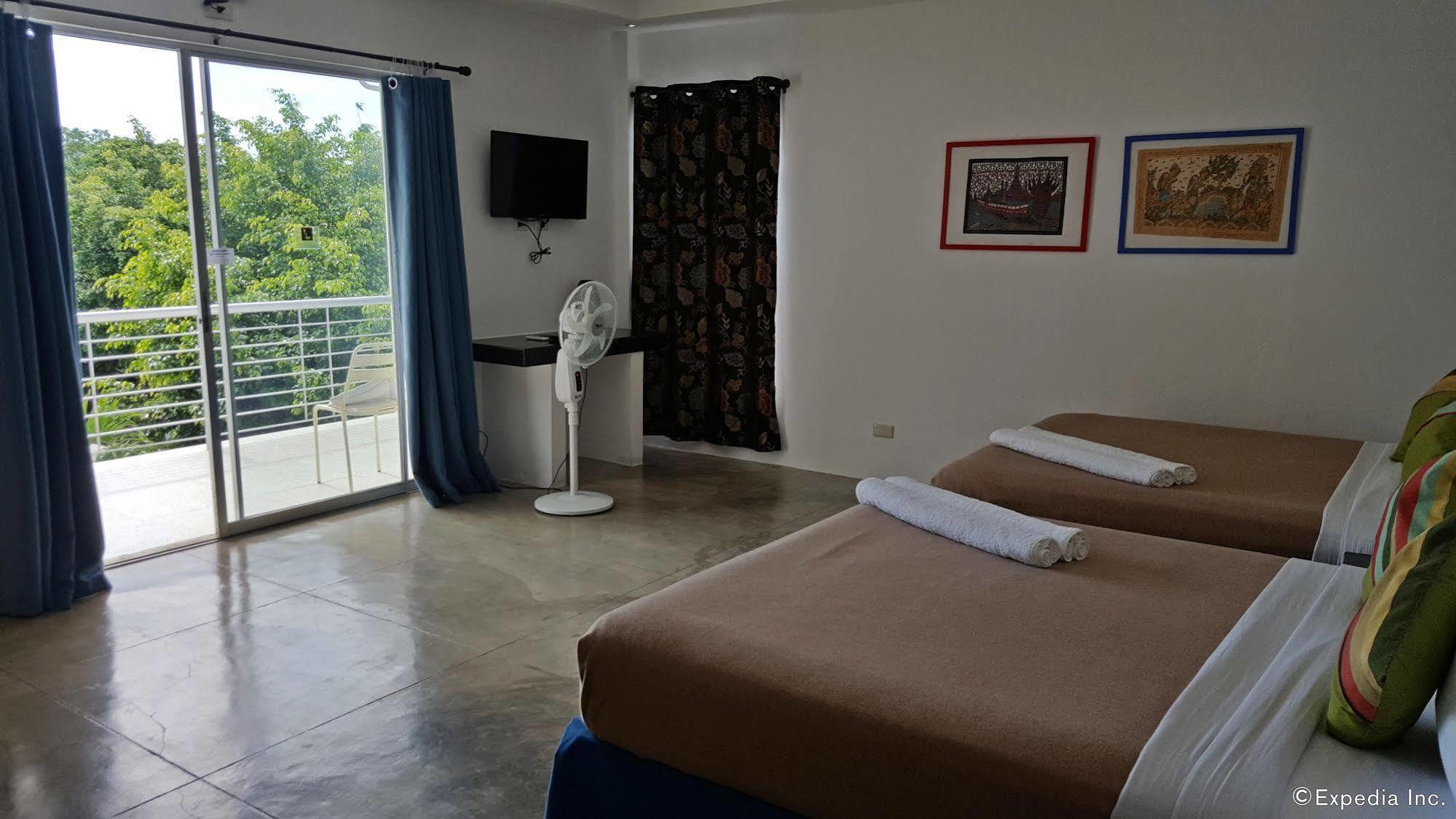 Paboreal Boutique Hotel Puerto Princesa Bagian luar foto