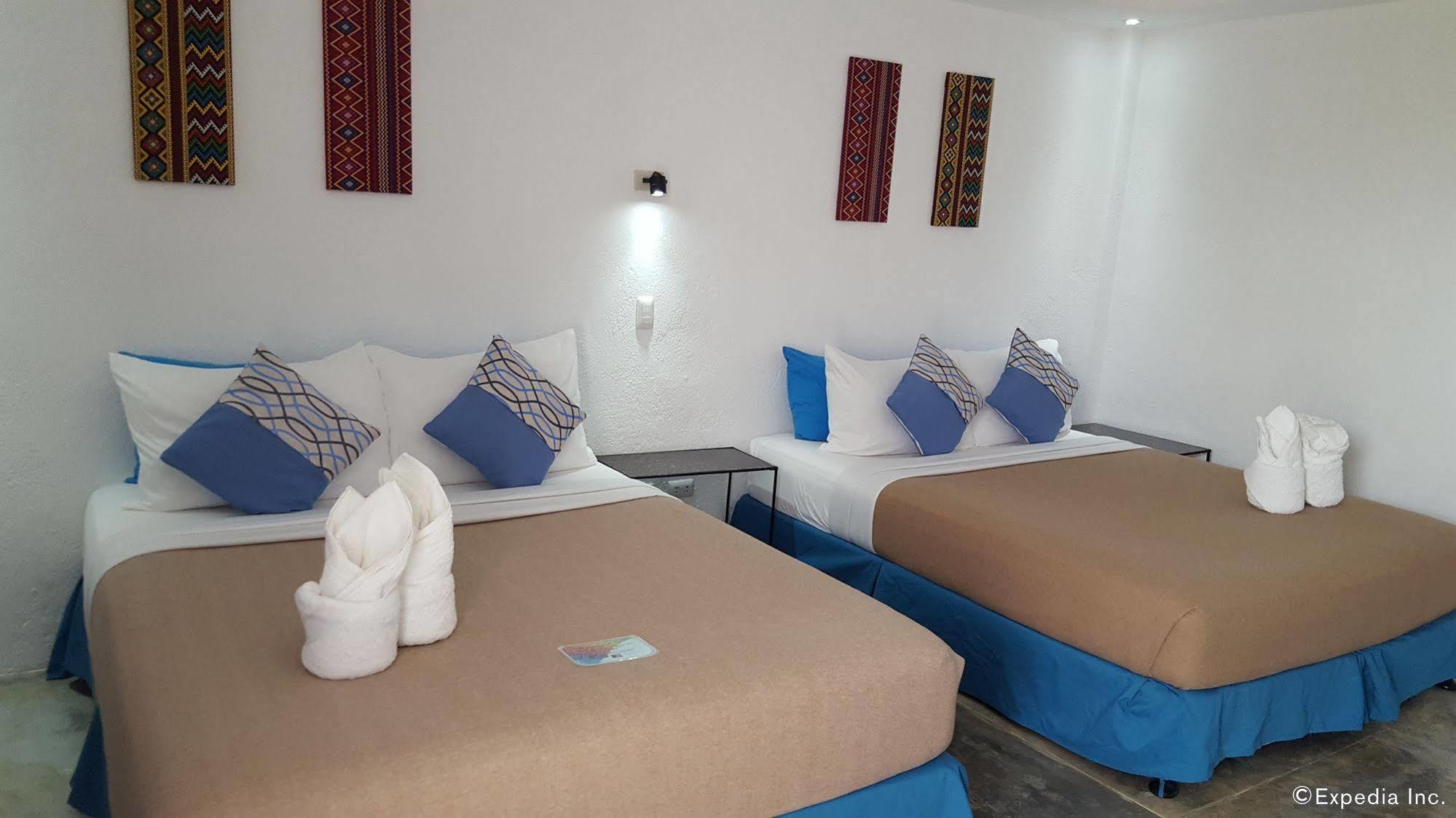 Paboreal Boutique Hotel Puerto Princesa Bagian luar foto